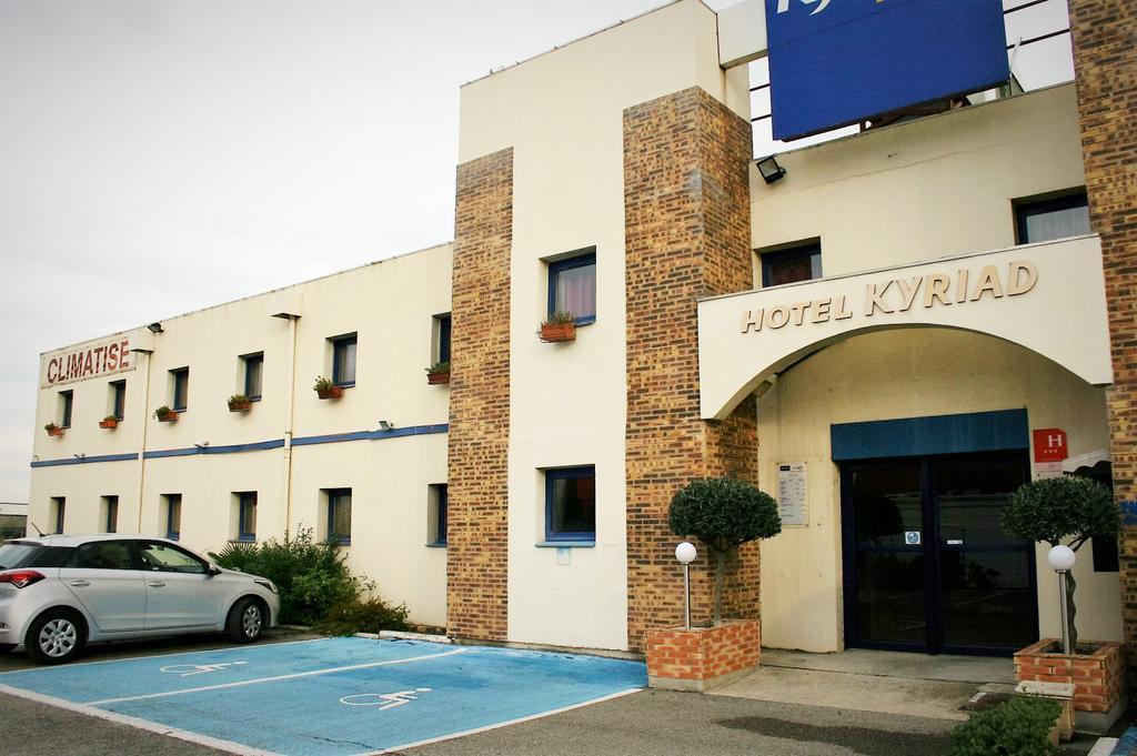 Kyriad Direct Arles Exterior foto