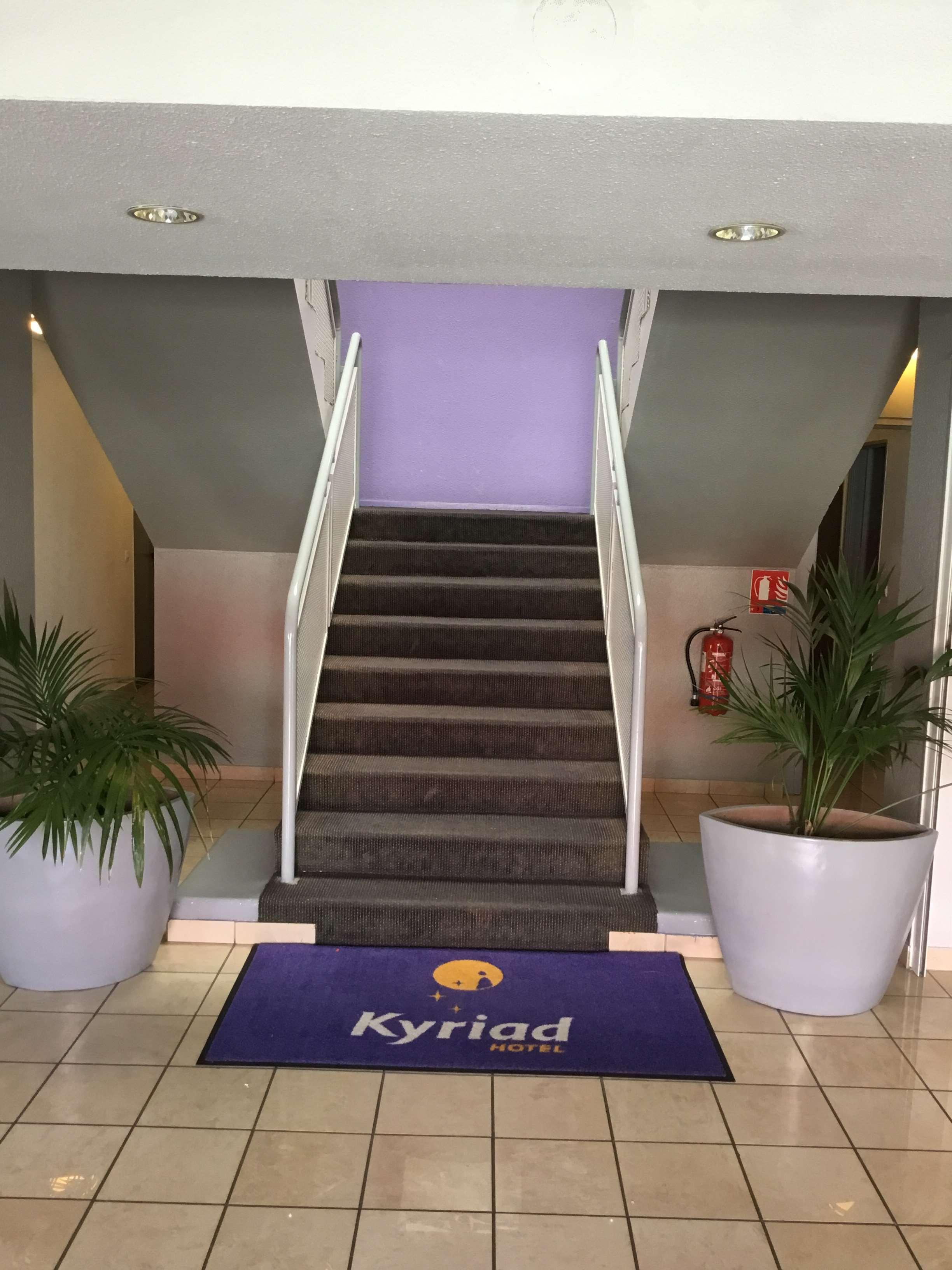 Kyriad Direct Arles Exterior foto