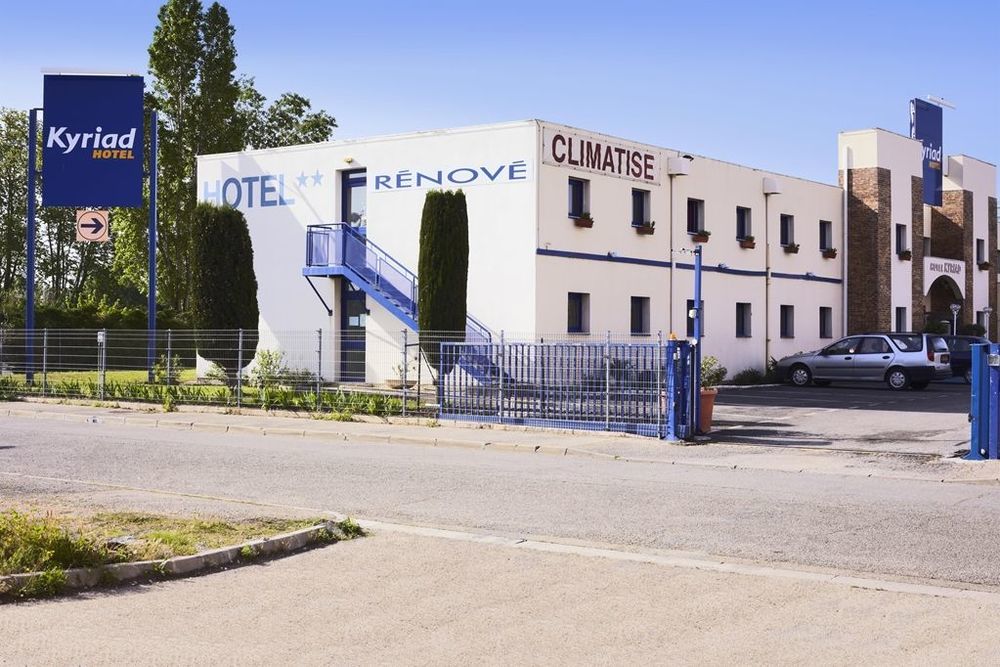 Kyriad Direct Arles Exterior foto