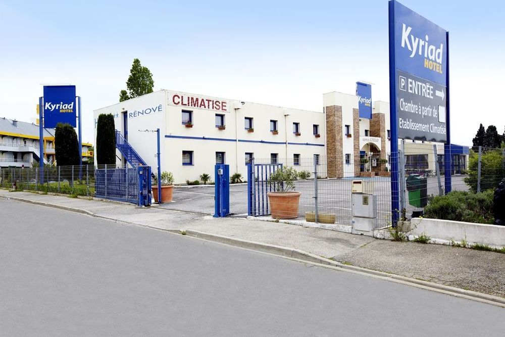 Kyriad Direct Arles Exterior foto